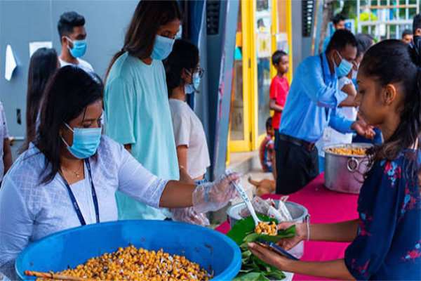 பொசன் பௌர்ணமி தினம் : நாடு முழுவதும் 18,000 தர்மசாலைகள்
