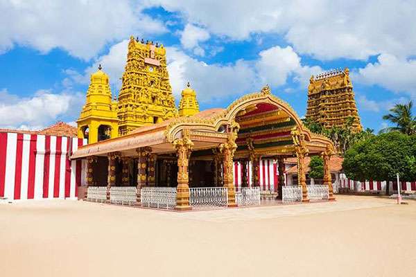 நல்லூர் கந்தனின் வருடாந்த கொடியேற்றம் நாளை