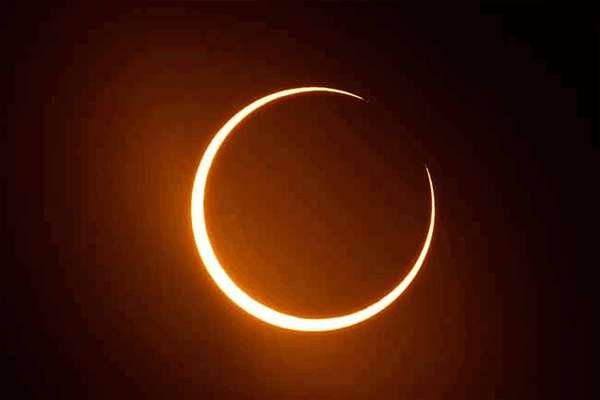 121 ஆண்டுகளுக்குப் பிறகு ஸ்பெயின் மற்றும் வட ஐரோப்பிய பகுதியில் முழு சூரிய கிரහணம் ஏற்படும்
