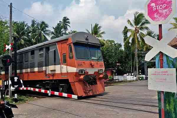 வேயাங்கோடவில் ரயில் பாதையில் ஒருவர் மரணம்