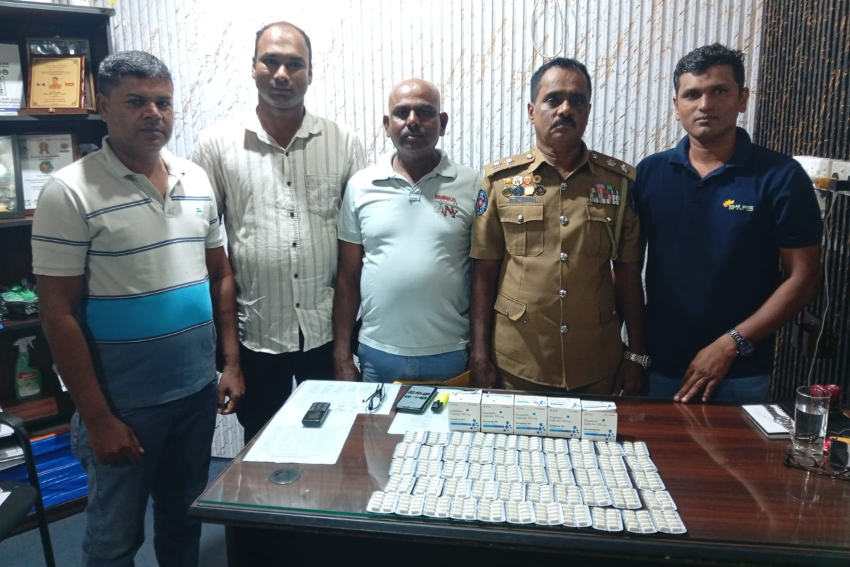 சைந்தமருது में लगभग 500 अवैध टैबलेटों के साथ संदिग्ध गिरफ्तार