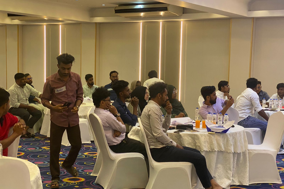 மாற்றம் எங்களுக்குள் இருந்து வர வேண்டும்! சிறிநாத் எம்பி