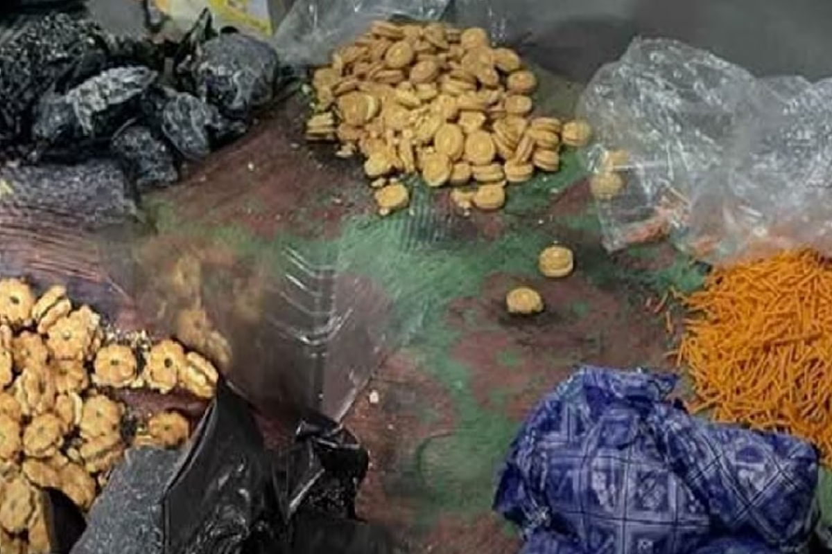  customs அதிகாரிகள் தாய்லாந்திலிருந்து வந்த பரிசு பார்சலில் மறைக்கப்பட்ட 10 கோடி ரூபாய்க்கு மேற்பட்ட மাদক பொருட்களை பறிமுதல் செய்தனர்