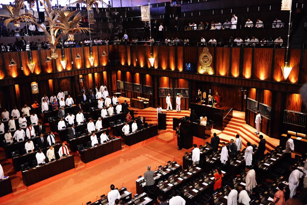 நாடாளுமன்ற உணவு செலவுகள் ரூ 24.7 கோடியாக உயர்ந்துள்ளன - விசாரணையின் மধ்யে