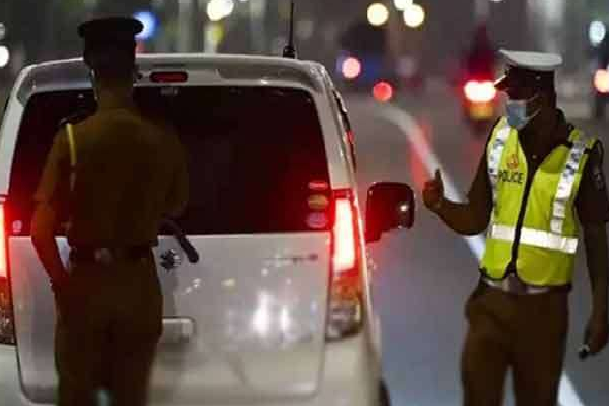 நாடுব்যাপী தேடுதல் நடவடிக்கைகளில் 587 சந்தேக நபர்கள் கைது