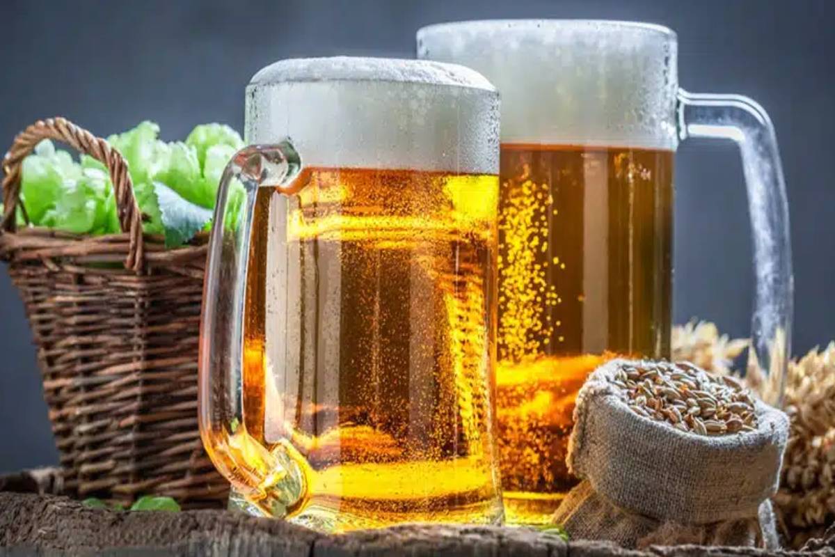 மது உৎপादনத்தில் அரிசி மற்றும் சர்க்கரை பயன்பாட்டை சவால் செய்யும் மனுவுக்கு நீதிமன்றம் ஒத்திவைப்பு
