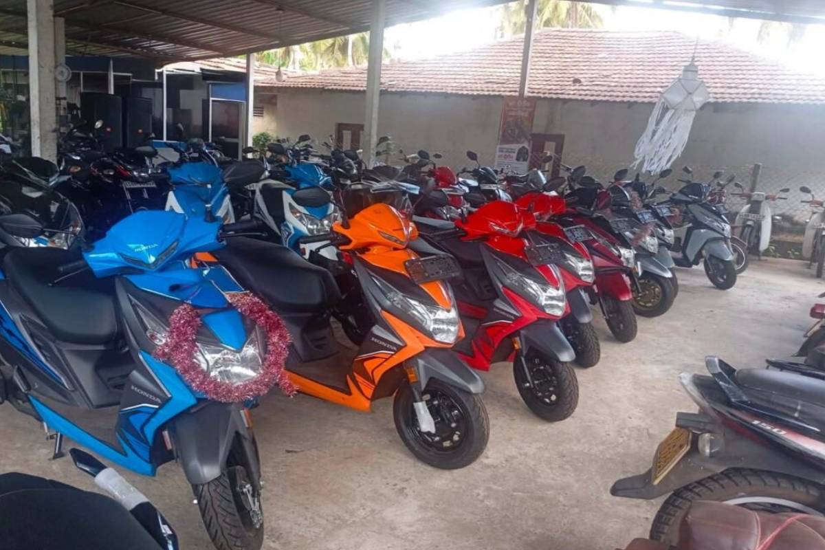 பட்டிக்களோவில் மூன்று மோட்டார்சைக்கిள் விற்பனையாளர்களுக்கு அதிக விலை வசூலிப்பதற்காக நீதிமன்றம் அபராதம் விதித்தது