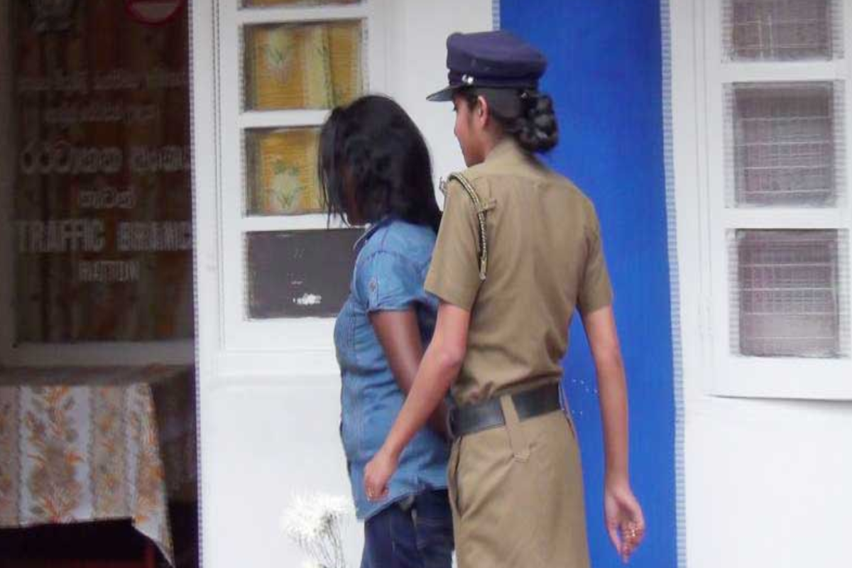 அம்பாறை மாவட்டத்தில் போதைப்பொருள் விநியோக வலையில் ஈடுபட்ட பெண் கைது