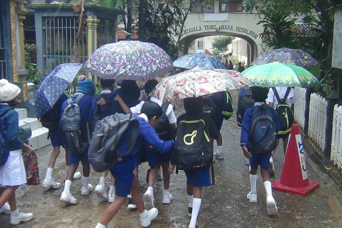 5ம் வகுப்பு বৃত்தி தேர்வு நாட்டு முழுவதும் கனமழையிலும் நடைபெற்றது