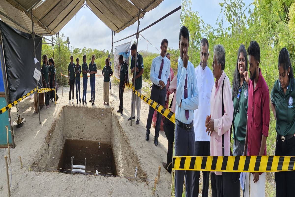 யாழ்ப்பாணத்தின் அணைக்கோட்டை பிரதேशத்திலிருந்து வரலாற்று கலைப்பொருட்கள் பொதுக்காட்சிக்கு வைக்கப்பட்டுள்ளன