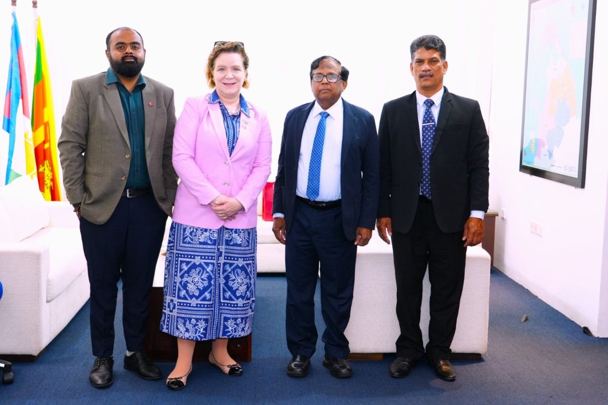 வடக்கில் முதலீடு மற்றும் விவசாயம் குறித்து கவனம் செலுத்த வேண்டும் - கனேடிய உயர்ஸ்தானிகரிடம் ஆளுநர் கோரிக்கை