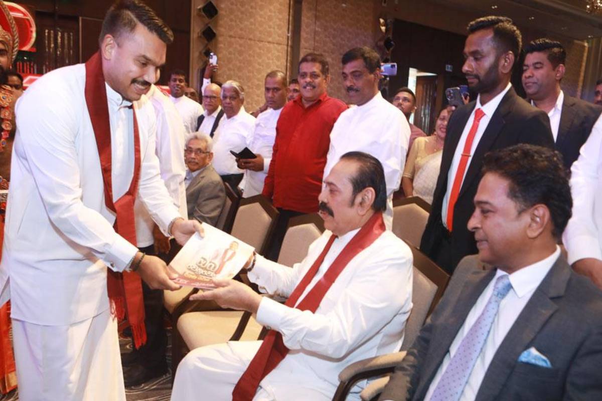 முன்னாள் மந்திரி நமල் राजपक्ષ மீது அரசு அரசியல் புகழைக் காரணமாக நடவடிக்கை எடுப்பதாக குற்றம் சாட்டினார்