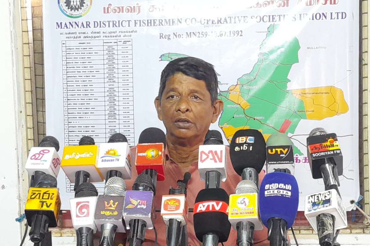 இலங்கைக் மீனவர்கள் இந்திய சகாக்களின் அதிகரித்த சட்டவிரோத அনுপ্রवेশைப் பற்றி புகார் செய்கின்றனர்