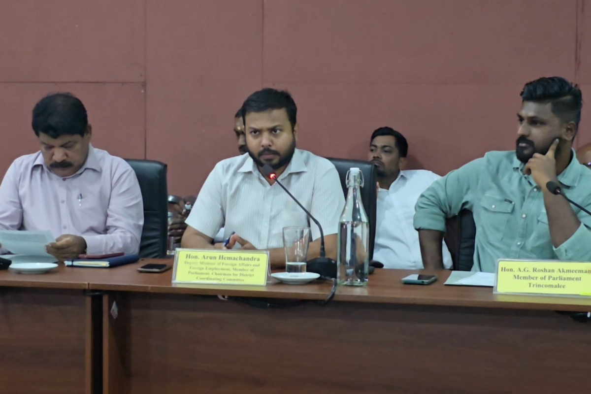 அமைச்சர் சந்திரசேகர் தலைமையில் திருகோணமலையில் கடற்றொழிலாளர்களின் அபிவிருத்தி குழு கூட்டம்