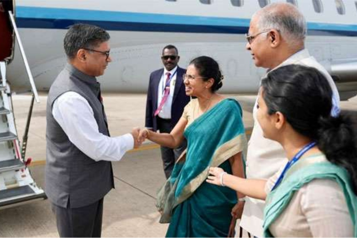 இந்திய வெளிநாட்டு செயலர் இலங்கைக்கு உচ் च-நிலை பேச்சுவார்த்தைக்கு வந்துள்ளார்