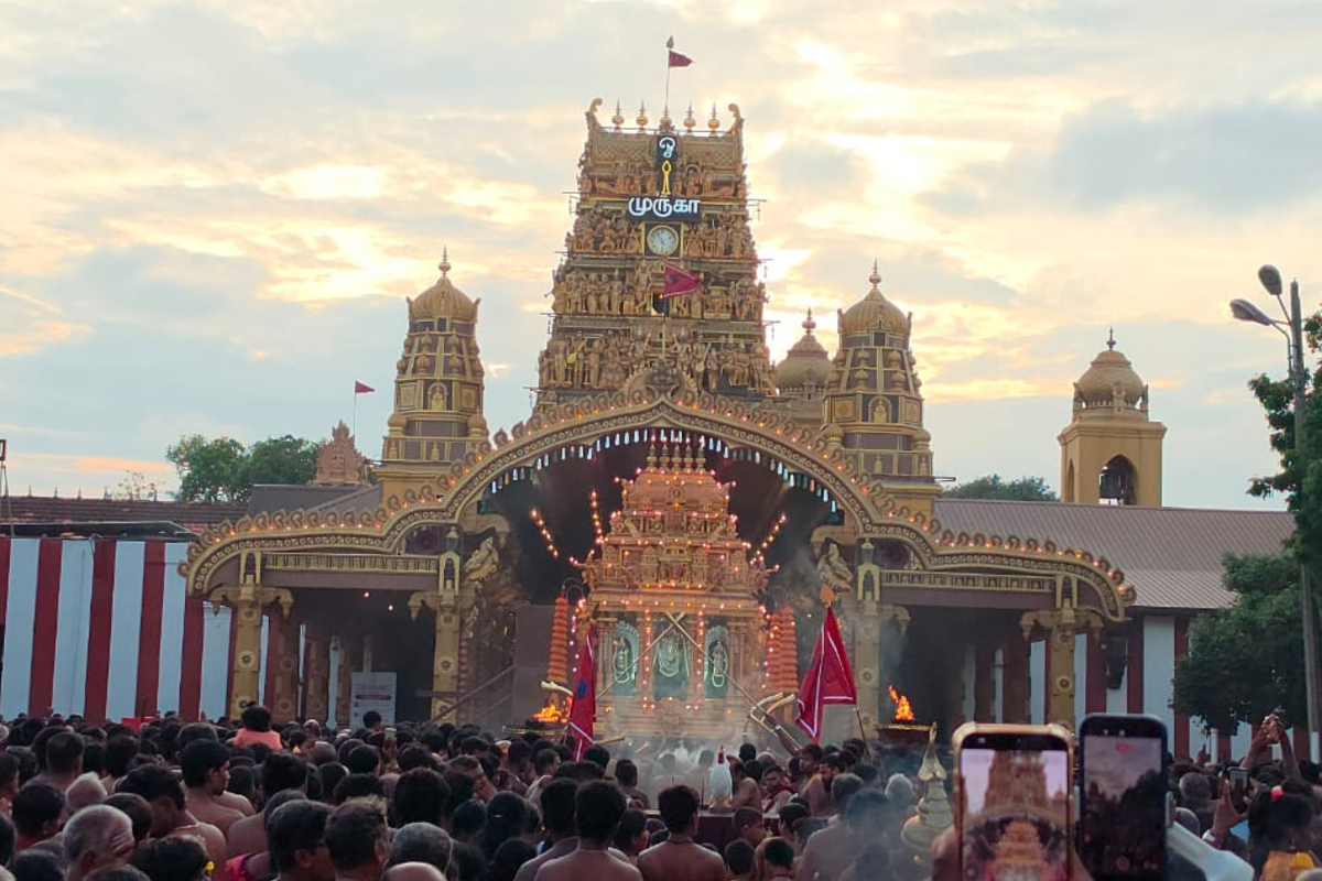 நல்லூர் கந்தசுவாமி ஆலயம் வার்ষிক தேர் திருவிழா பத்தாம் நாளை முடித்தது