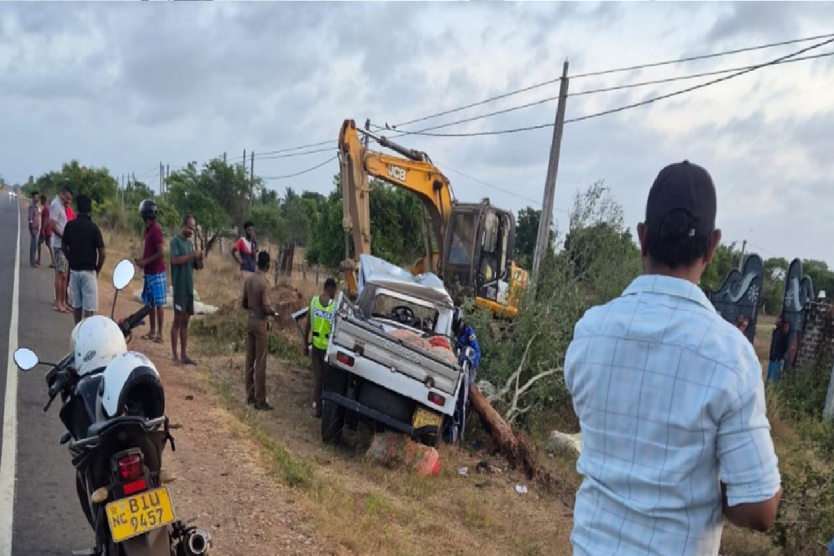 வவுனியாவுக்கு அருகிலுள்ள A-9 நெடுஞ்சாலையில் வாகன விபத்தில் இருவர் கொல்லப்பட்டனர்