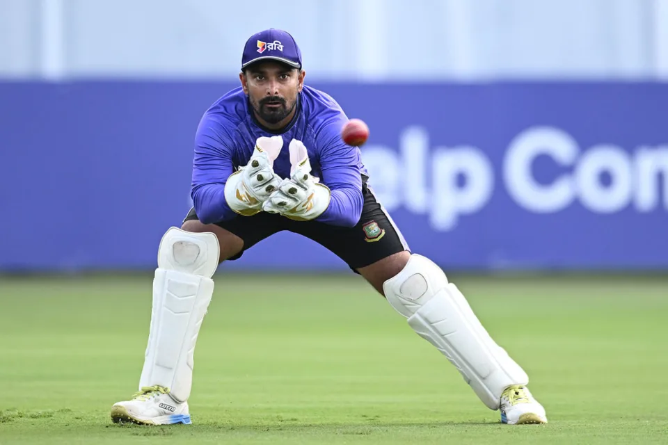 Australia and Bangladesh Begin Long-Awaited Test Series in Darwin