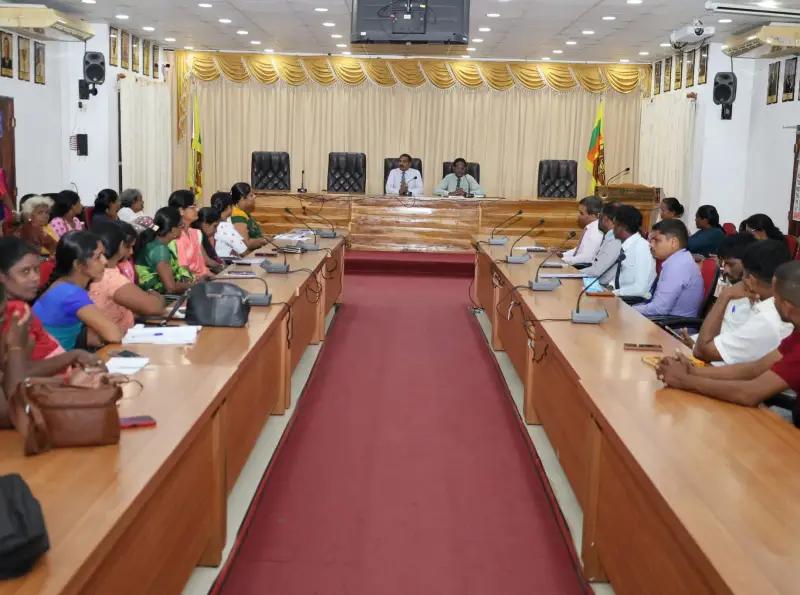 யாழ்ப்பாணத்தில் சிறிய தொழில்முயற்சியாளர்களை எதிர்கொள்ளும் வங்கி சவால்களில் விவாதம் நடந்தது