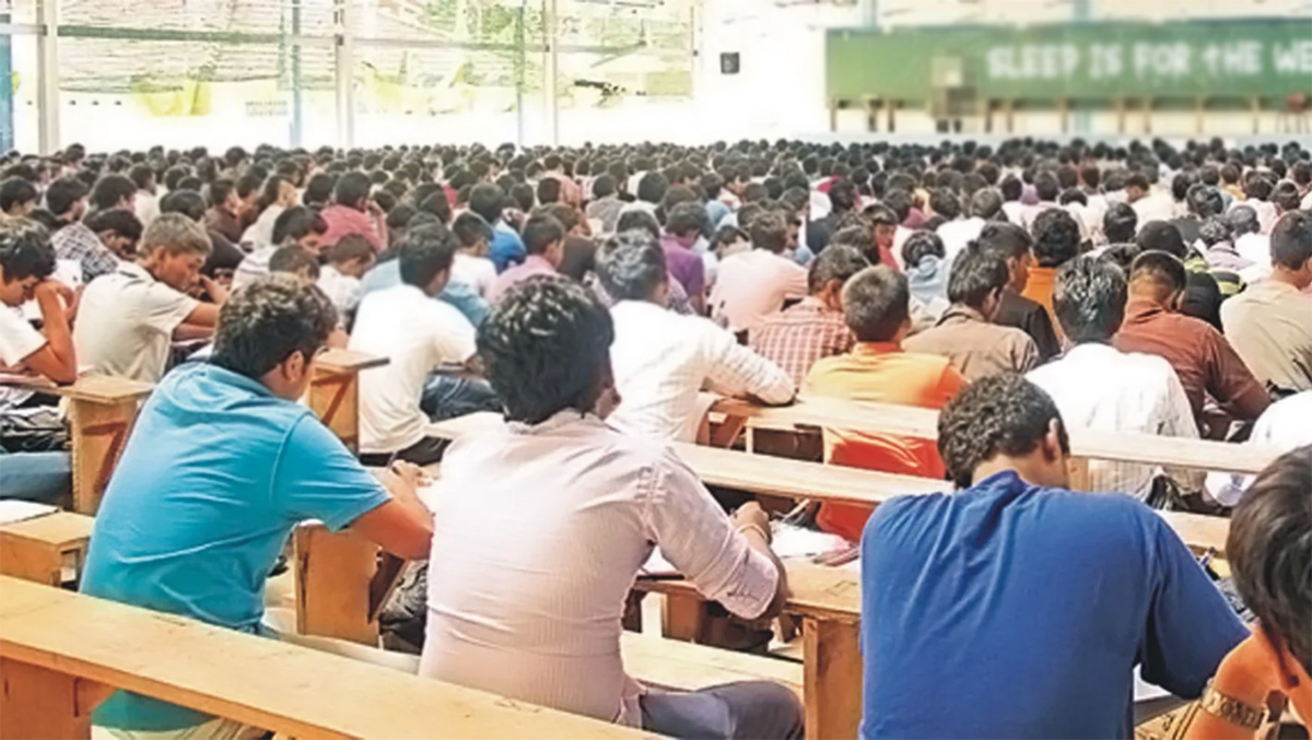 ශ්රී ලංකා සියලුම අධ්යාපකයින් සඳහා ඉගැteaching කිරීමේ බlicence ප්රणාලිය සැලසුම් කරයි