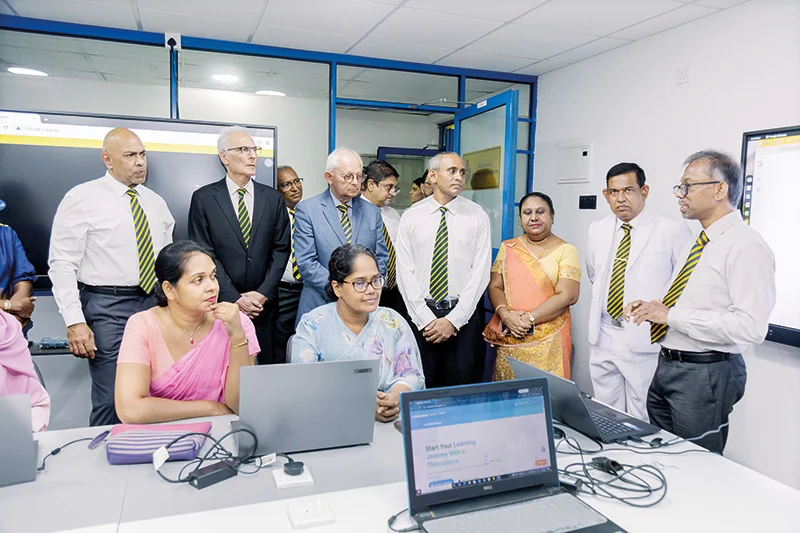 MAS සමූහයේ සහ Brandix ලංකා මූල්‍ය දායකත්වයෙන් කොළඹ රාජකීය විද්‍යාලයේ Smart School වැඩසටහන අරඹයි