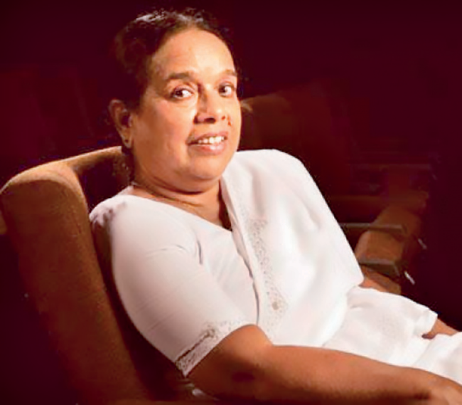 ත්‍රිකුණාමලයේ සඳහන් සිංගු ශිල්පී නන්දා මාලනි සඳහා ස්මරණ සංගීත සমරඹුවක් සැලසුම් කෙරෙමින්