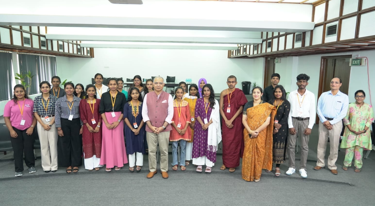 Twenty Sri Lankan students awarded Indian scholarships to study Hindi