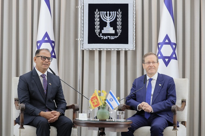 Sri Lanka's New Ambassador Presents Credentials in Israel